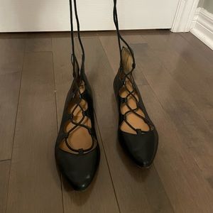 Black leather lace-up flats pointy toe Nine West 5.5